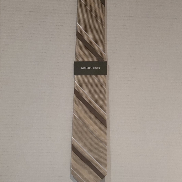Micheal kors tie